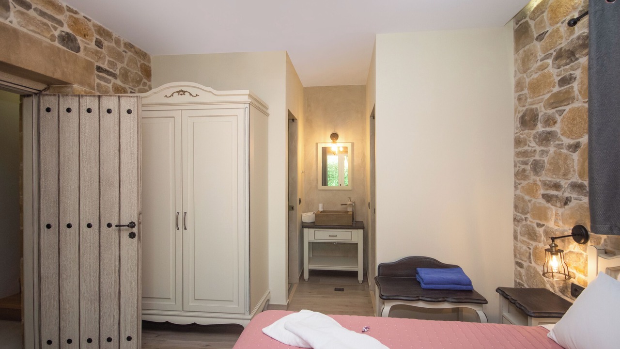 Photo of Bedroom in Pervolakia