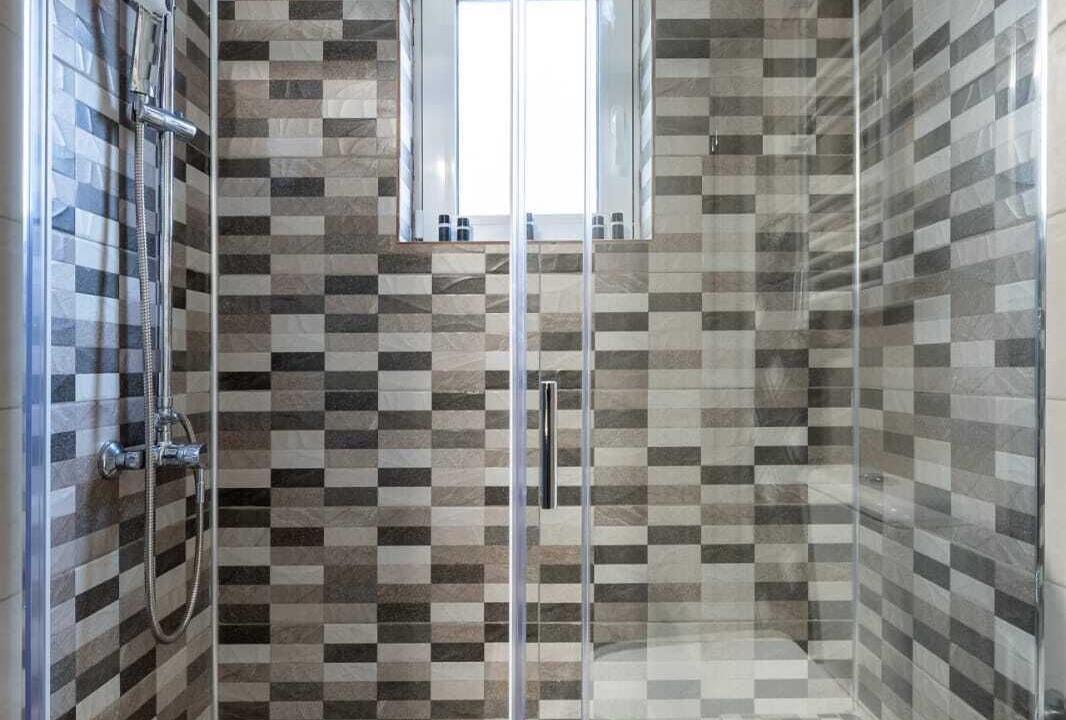 Photo of Bathroom in Galatsi