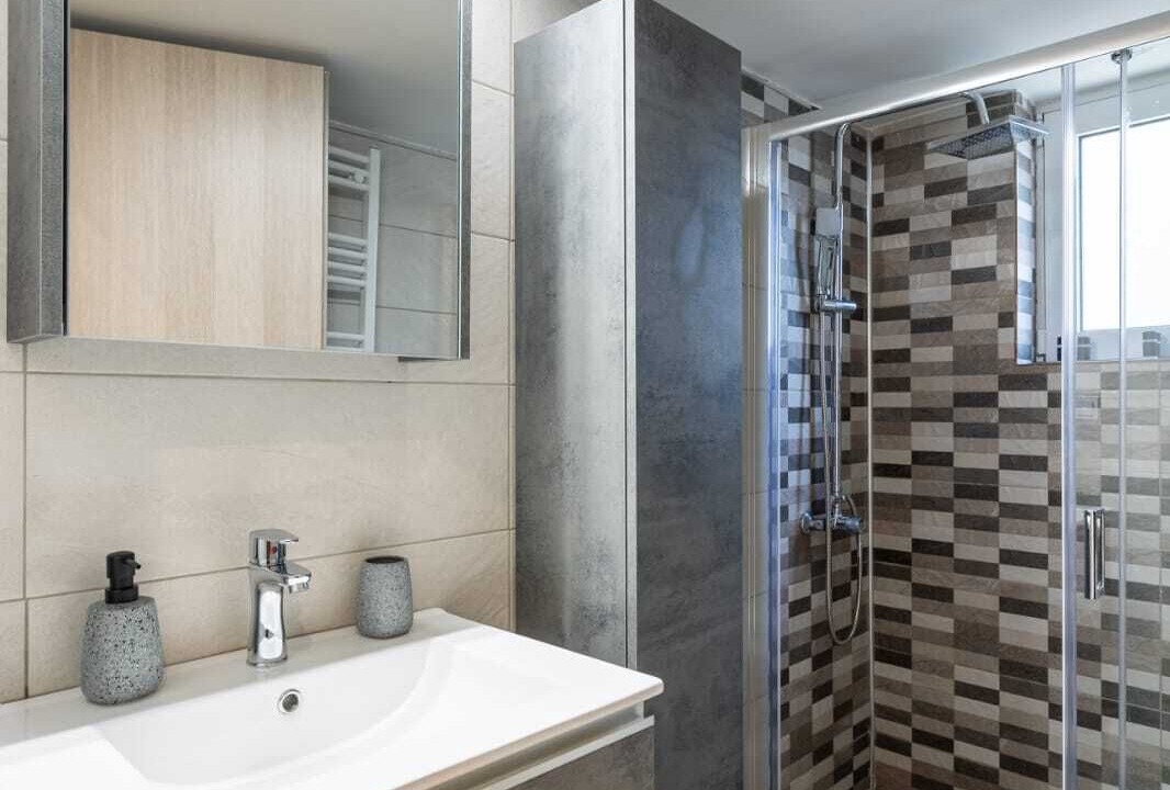 Photo of Bathroom in Galatsi