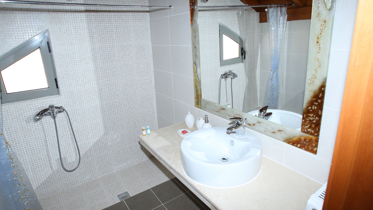 Photo of Bathroom in Vlachata