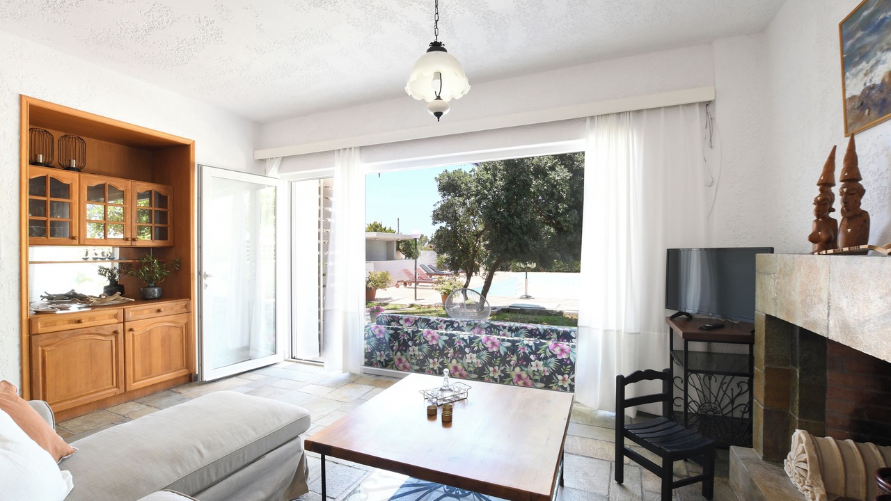 Photo of Livingroom in Aposelemis
