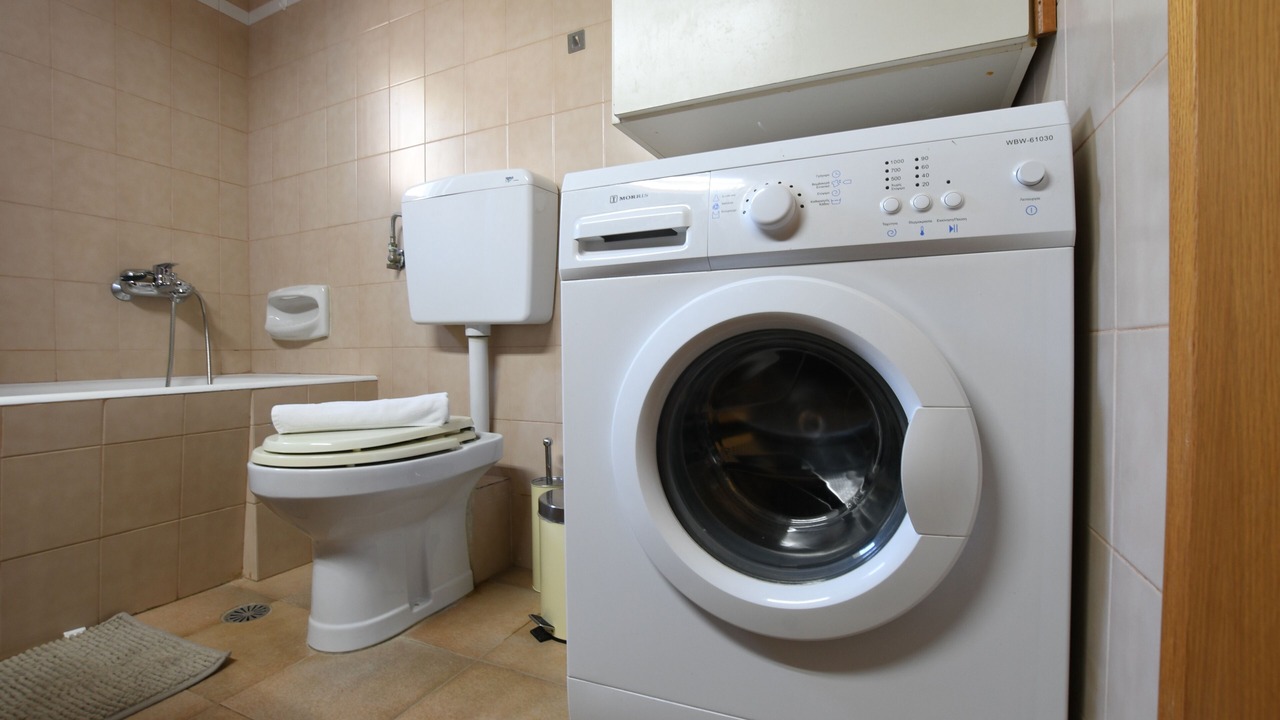 Photo of Bathroom in Aposelemis