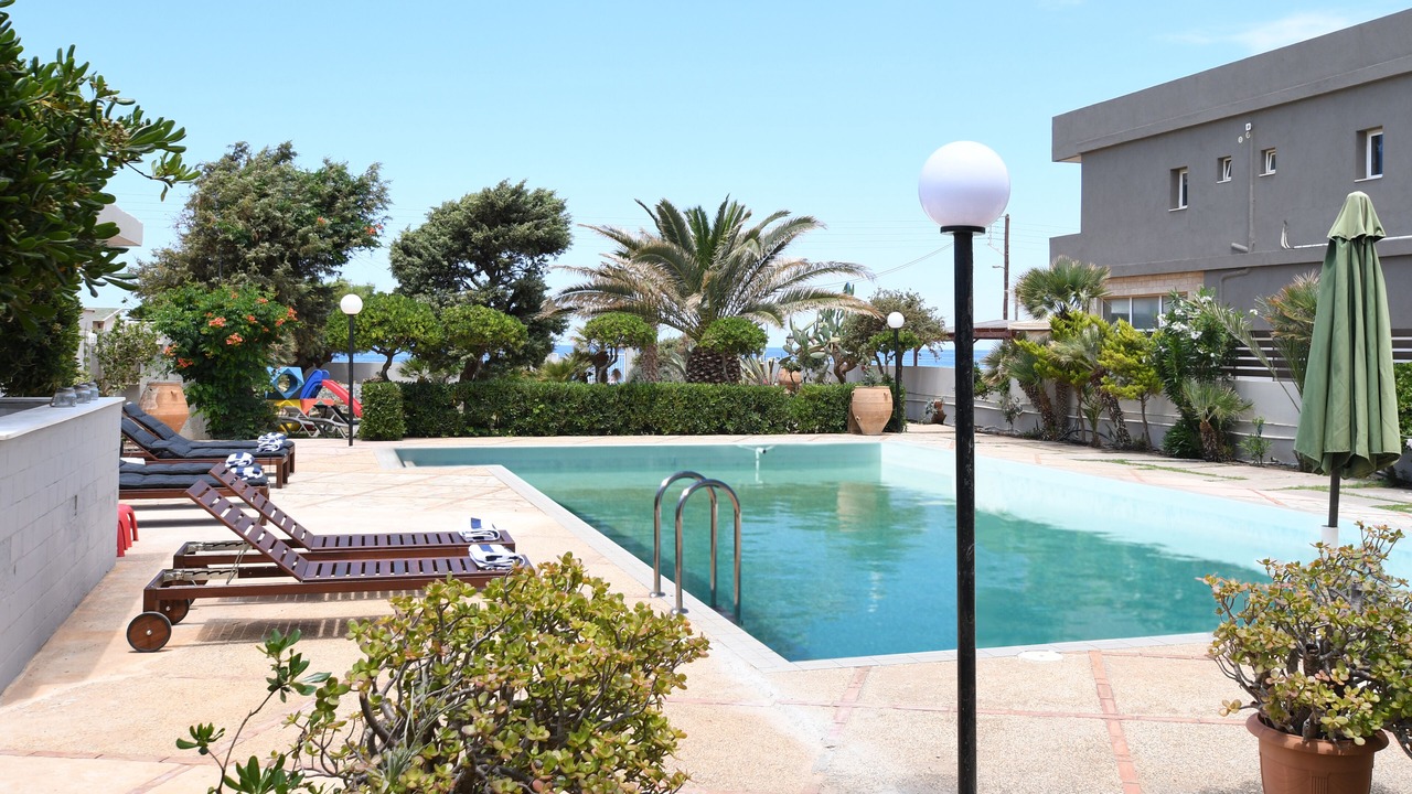 Photo of Outdoor in Aposelemis