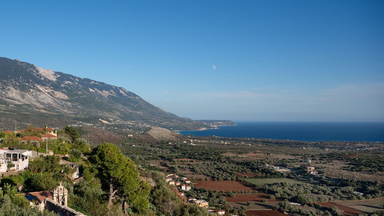 Photo of Others in Karavados
