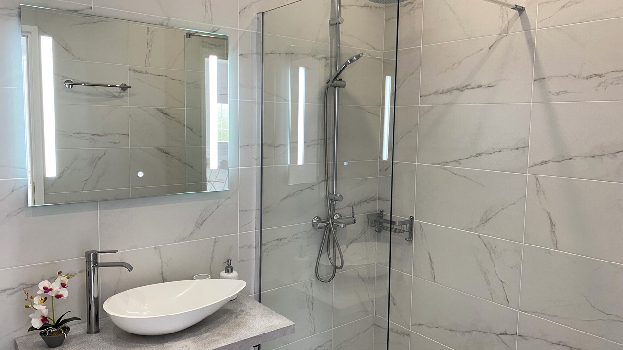 Photo of Bathroom in Glossa