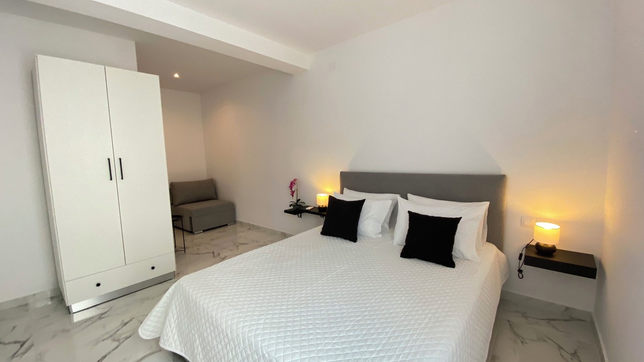 Photo of Bedroom in Glossa