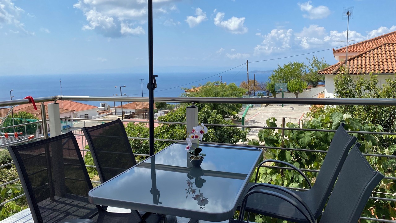 Photo of Outdoor in Glossa