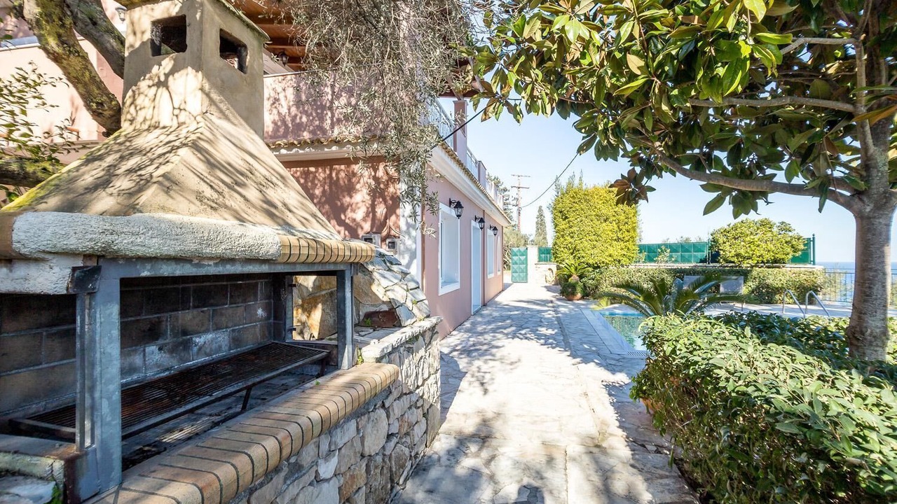 Photo of Patio Balcony in Vasilikos