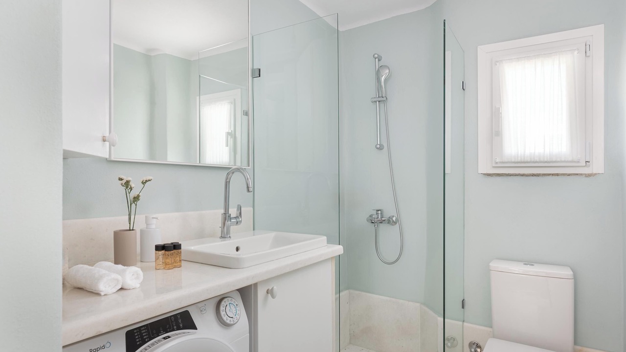 Photo of Bathroom in Tinos Town