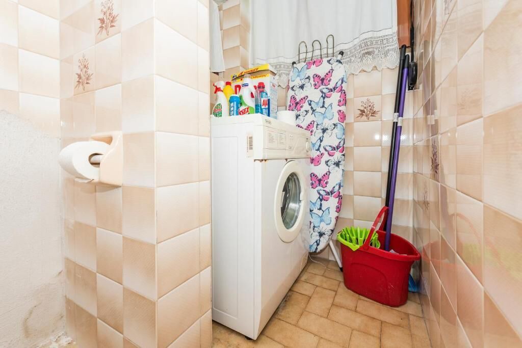 Photo of Bathroom in Thermi