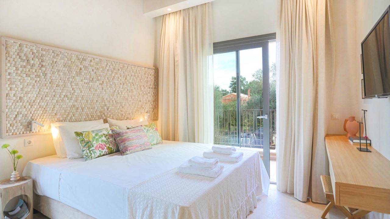 Photo of Others in Kouramades