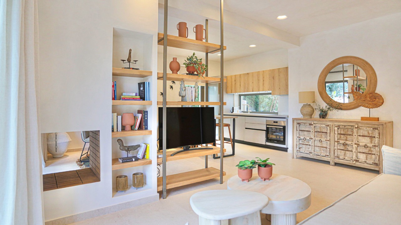 Photo of Others in Kouramades