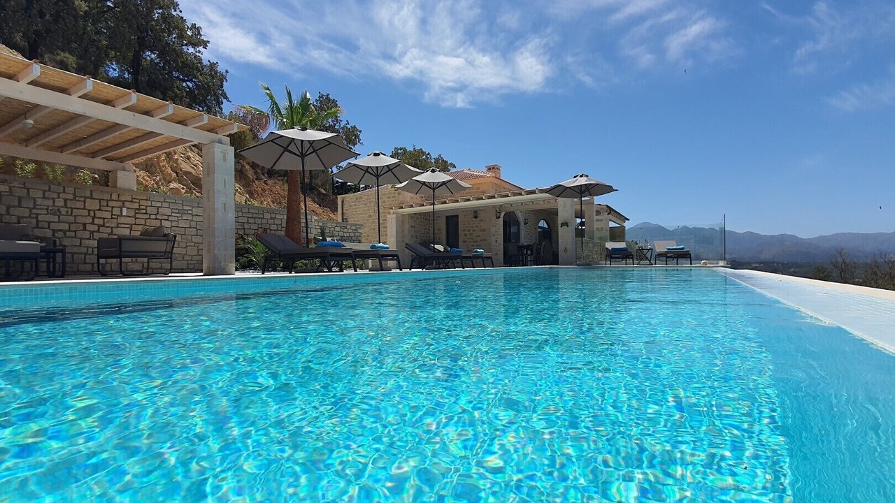 Photo of Outdoor in Monopari