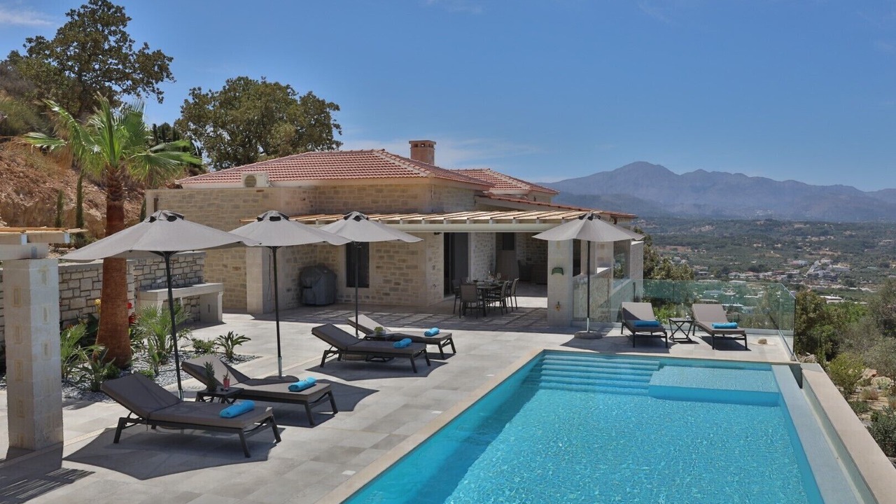 Photo of Outdoor in Monopari