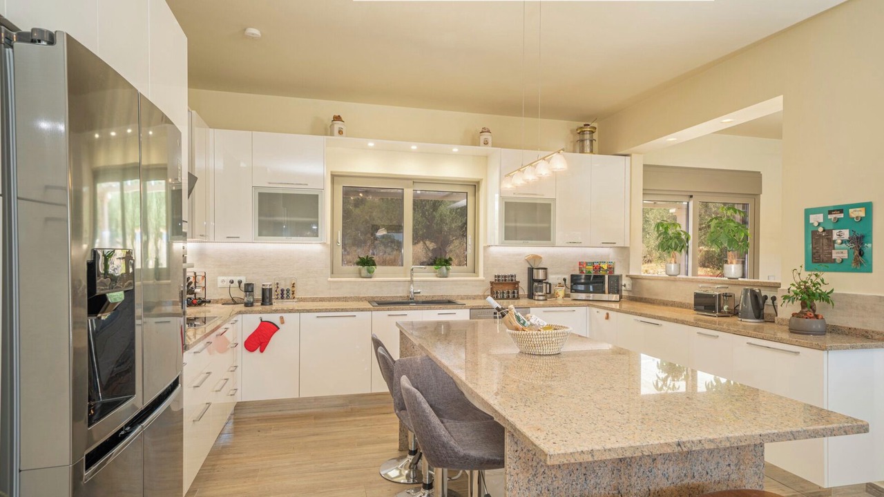Photo of Kitchen in Karavados