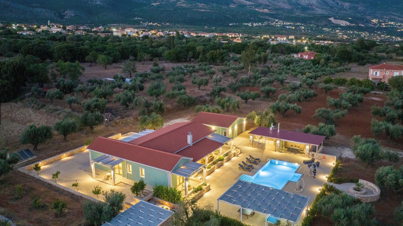 Photo of Outdoor in Karavados