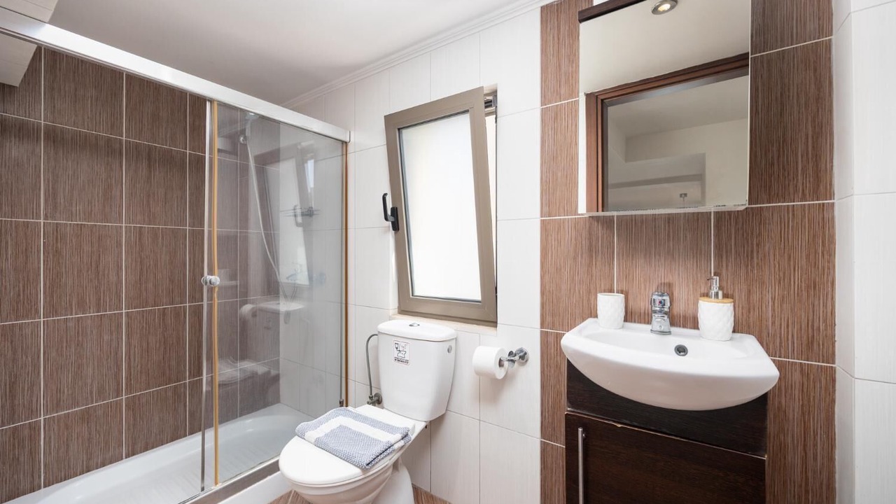 Photo of Bathroom in Gennadi