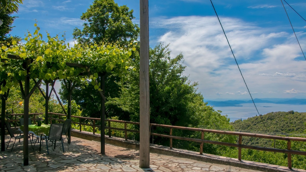 Photo of Outdoor in Pinakates