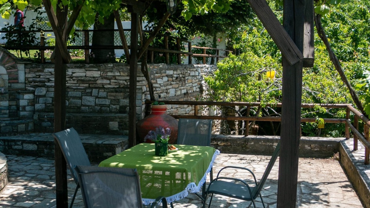 Photo of Outdoor in Pinakates