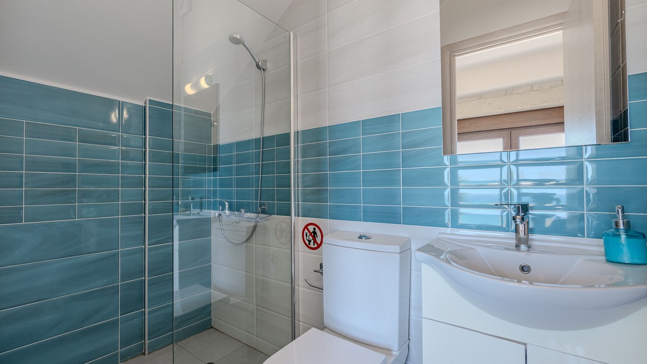Photo of Bathroom in Kastri