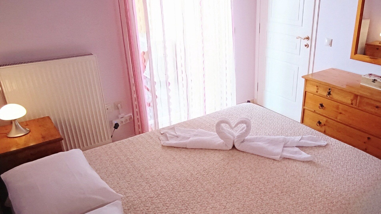 Photo of Bedroom in Lavreotiki