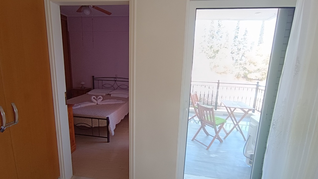 Photo of Bedroom in Lavreotiki