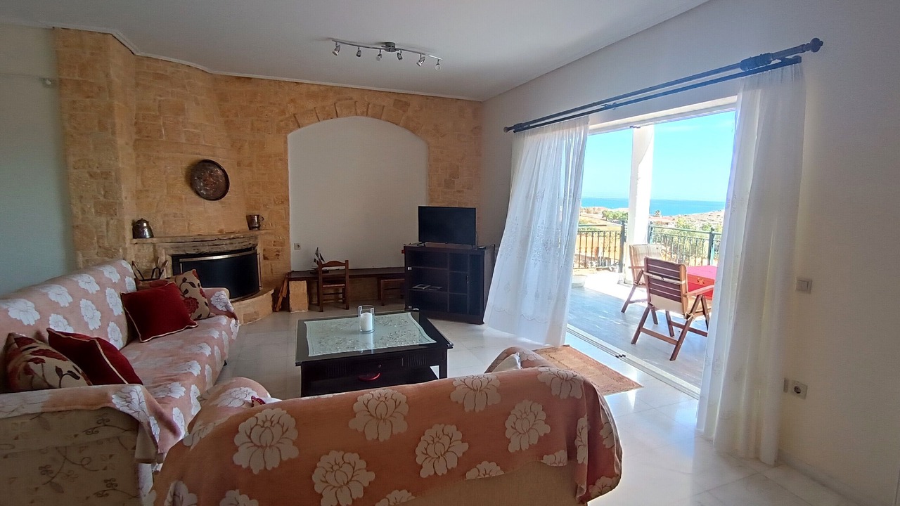 Photo of Livingroom in Lavreotiki