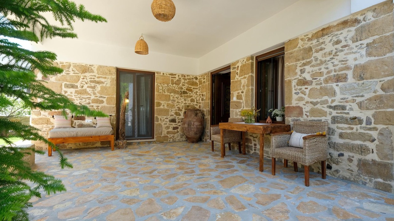 Photo of Patio Balcony in Panethimos