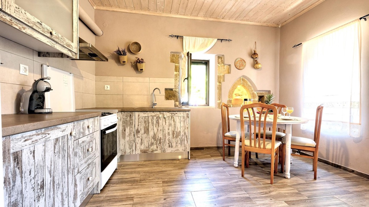 Photo of Kitchen in Panethimos