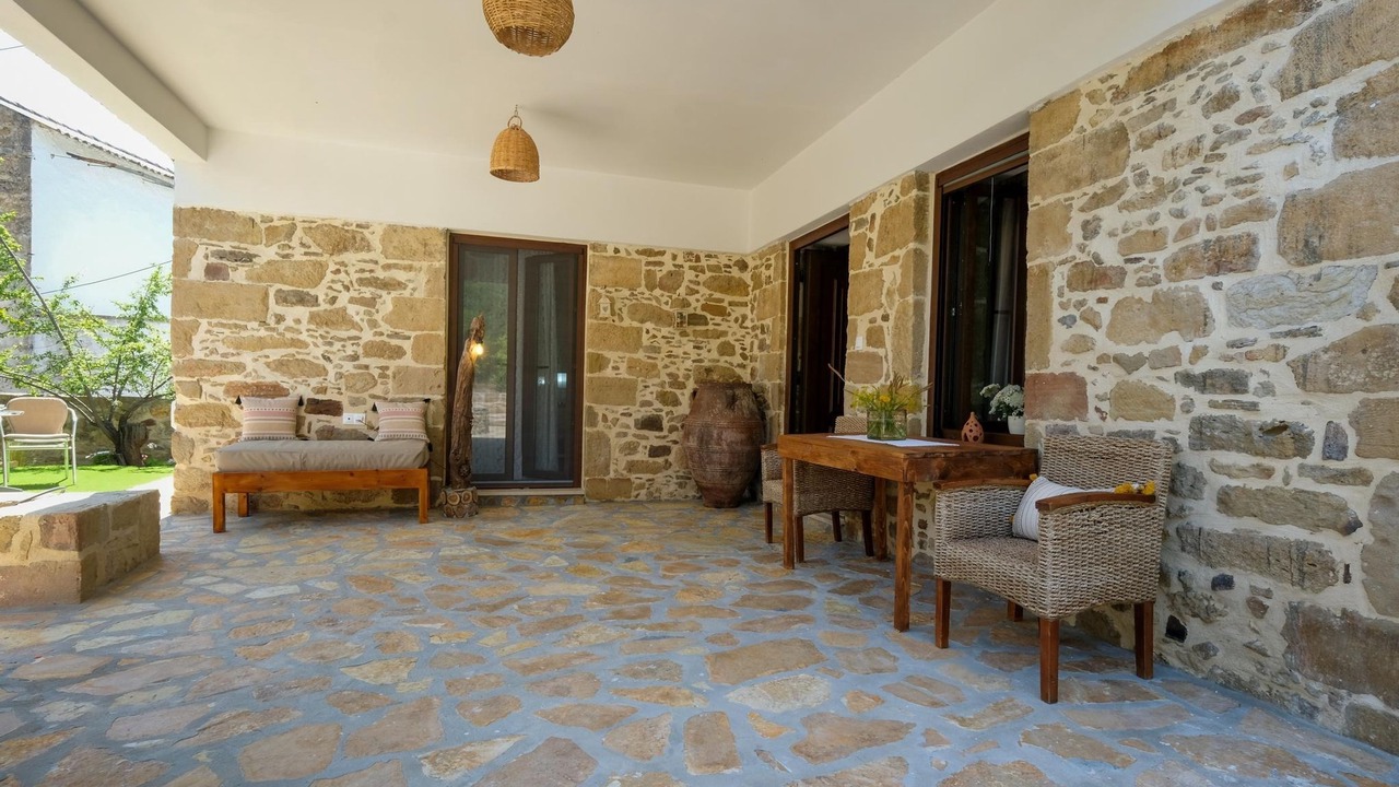 Photo of Outdoor in Panethimos