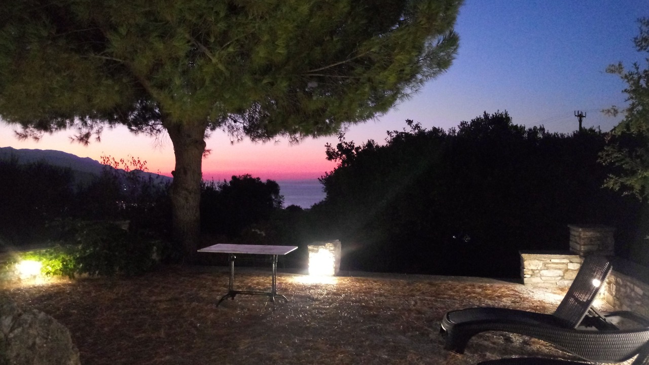 Photo of Patio Balcony in Vathi
