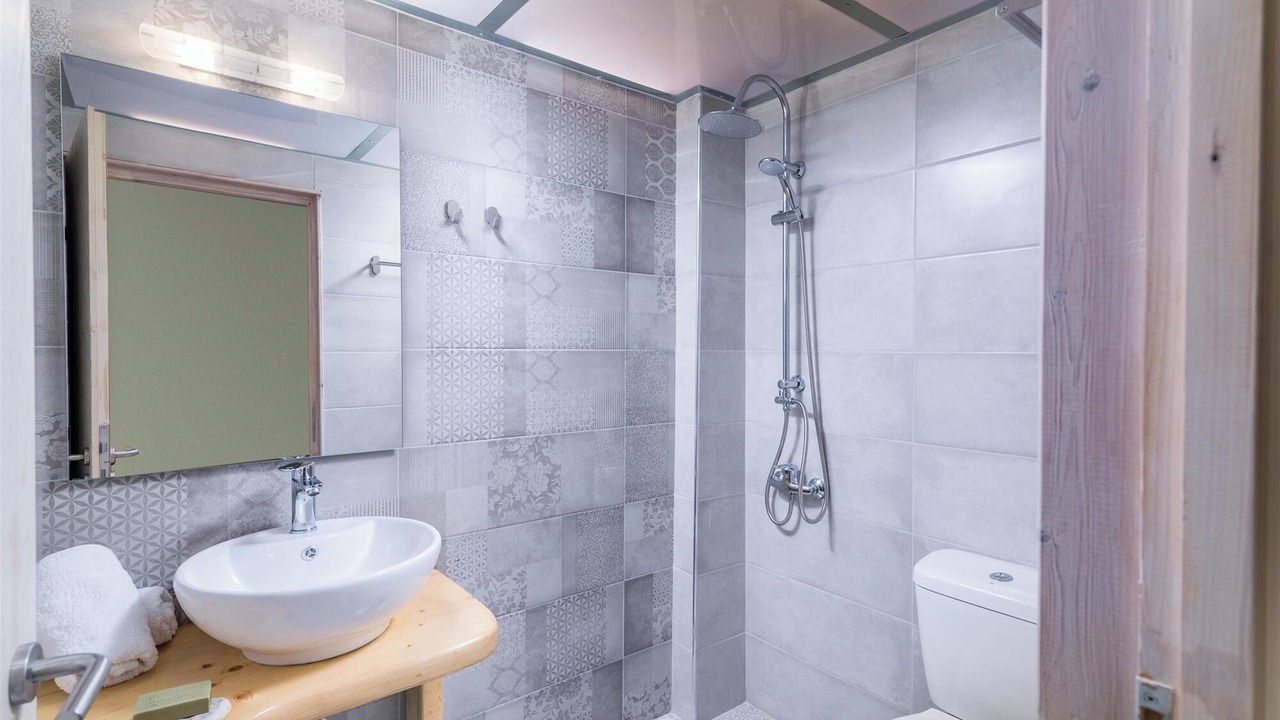 Photo of Bathroom in Petrokefalion