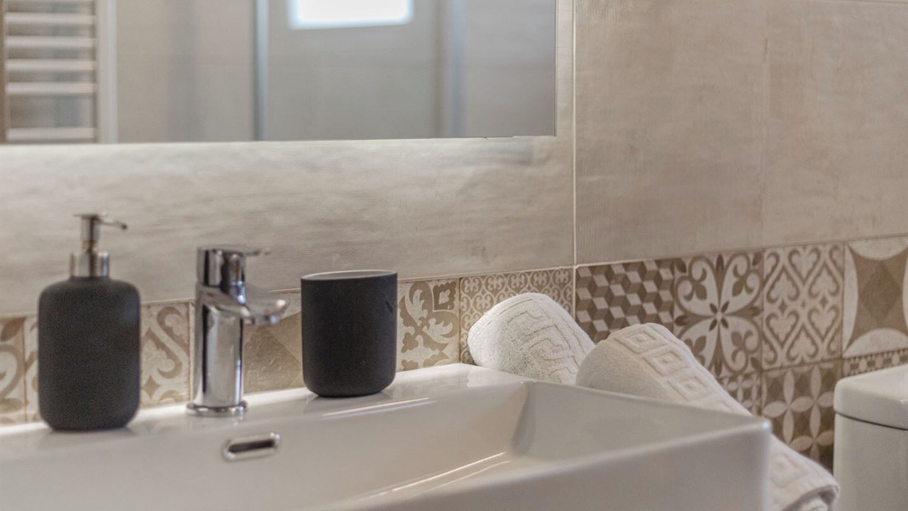 Photo of Bathroom in Lefktron