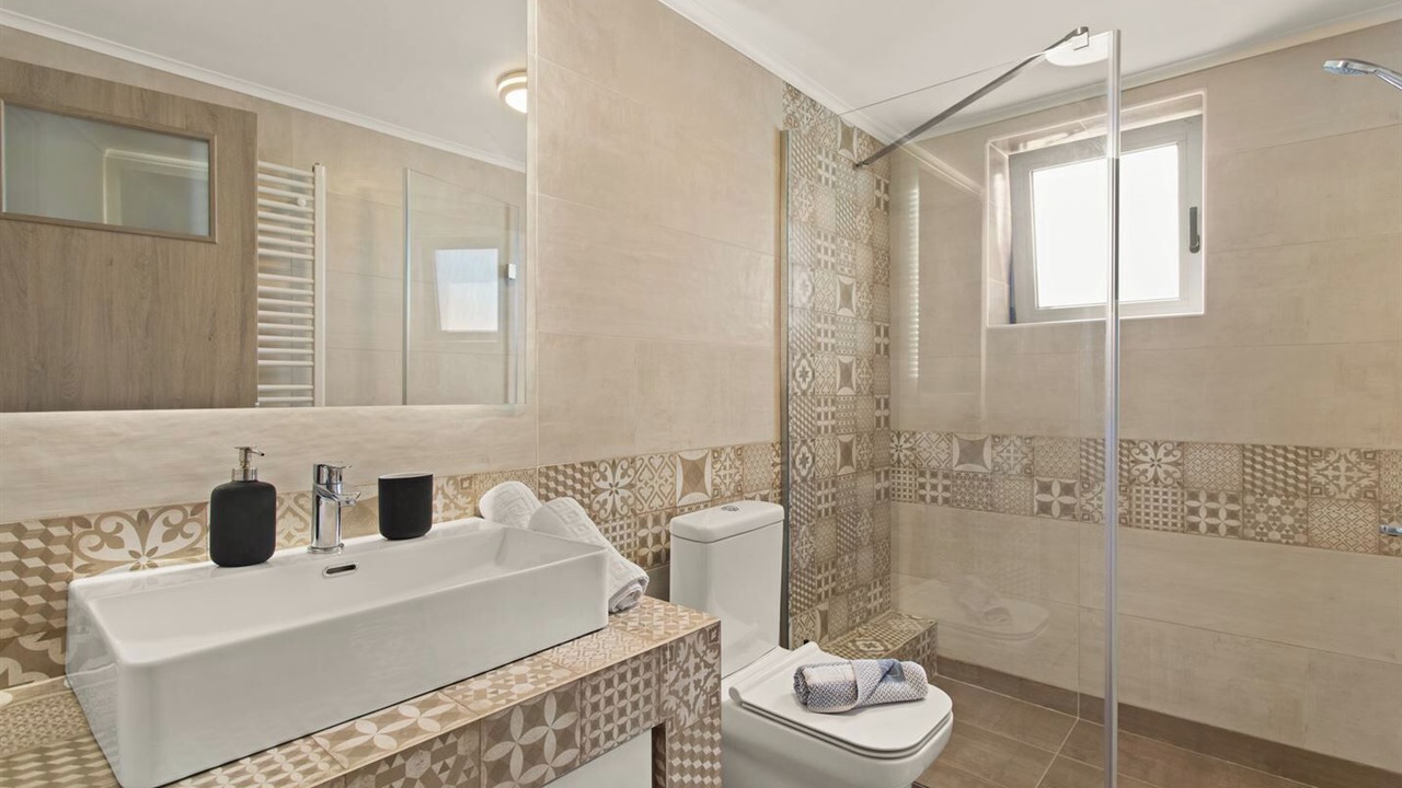 Photo of Bathroom in Lefktron