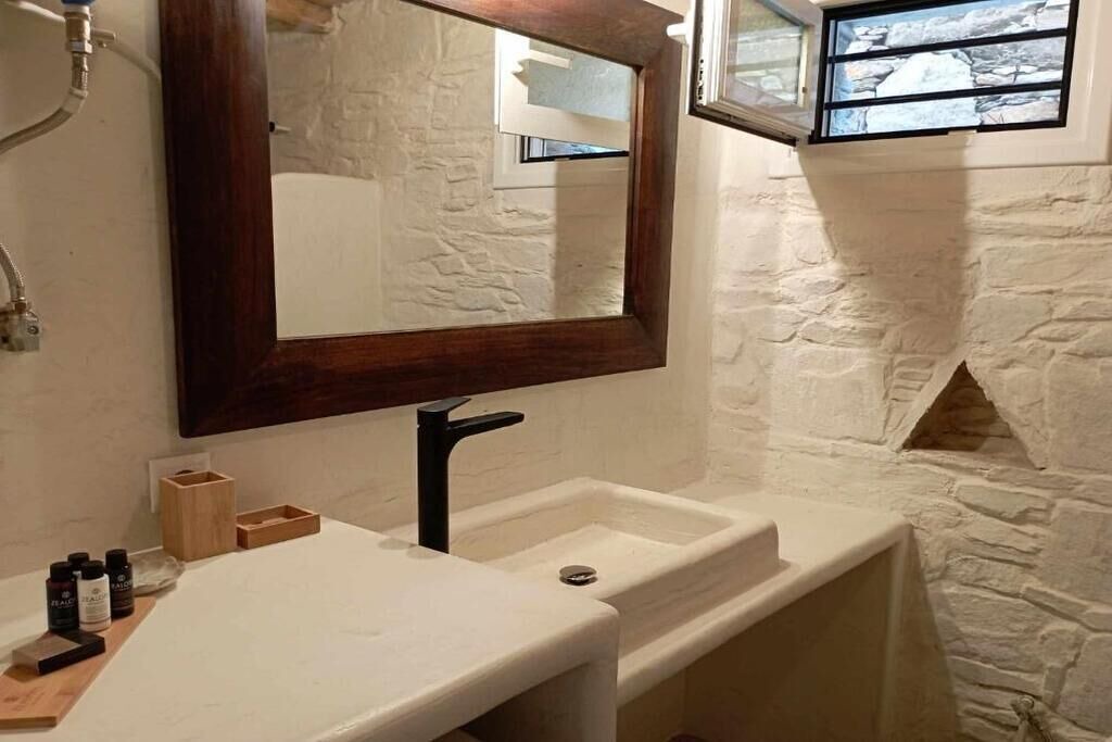 Photo of Bathroom in Kithnos