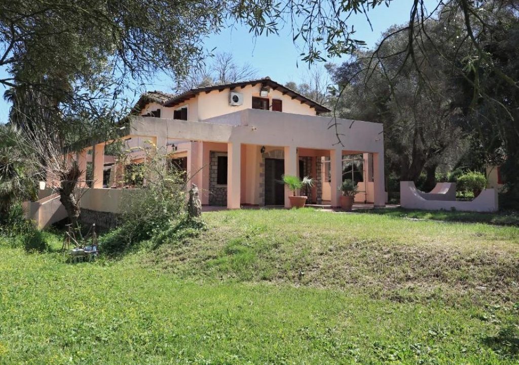 Photo of Outdoor in Kalligoni