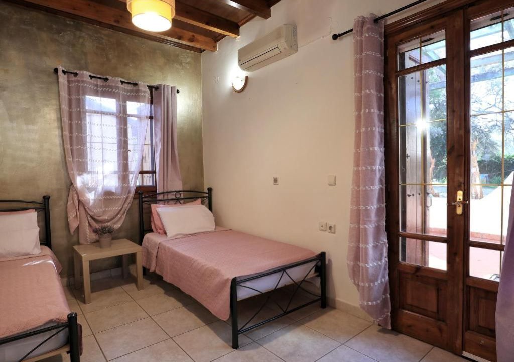 Photo of Bedroom in Kalligoni