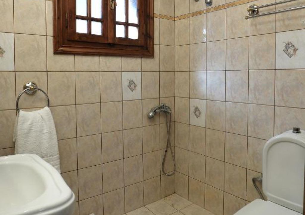 Photo of Bathroom in Kalligoni