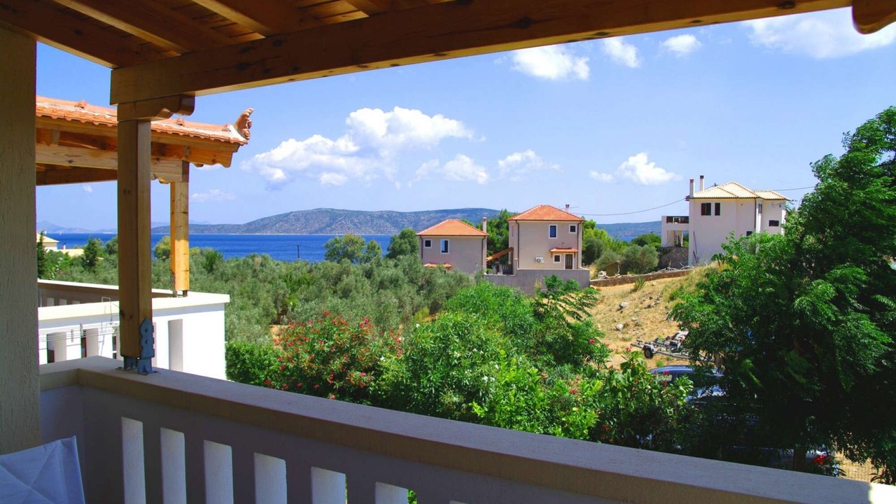 Photo of Patio Balcony in Steni Vala
