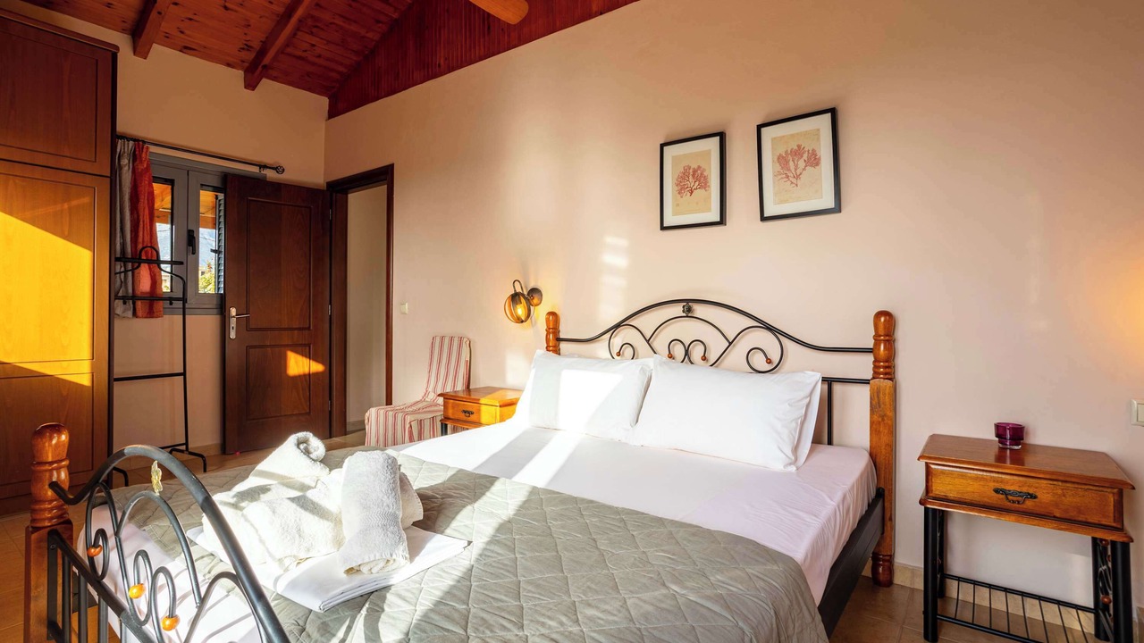 Photo of Bedroom in Lefktron