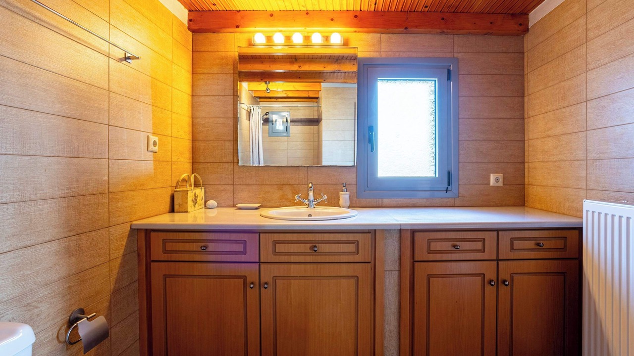 Photo of Bathroom in Lefktron