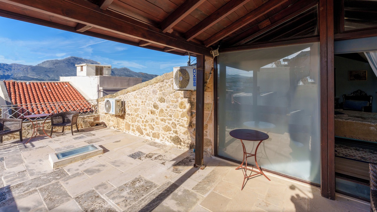Photo of Patio Balcony in Agios Myronas