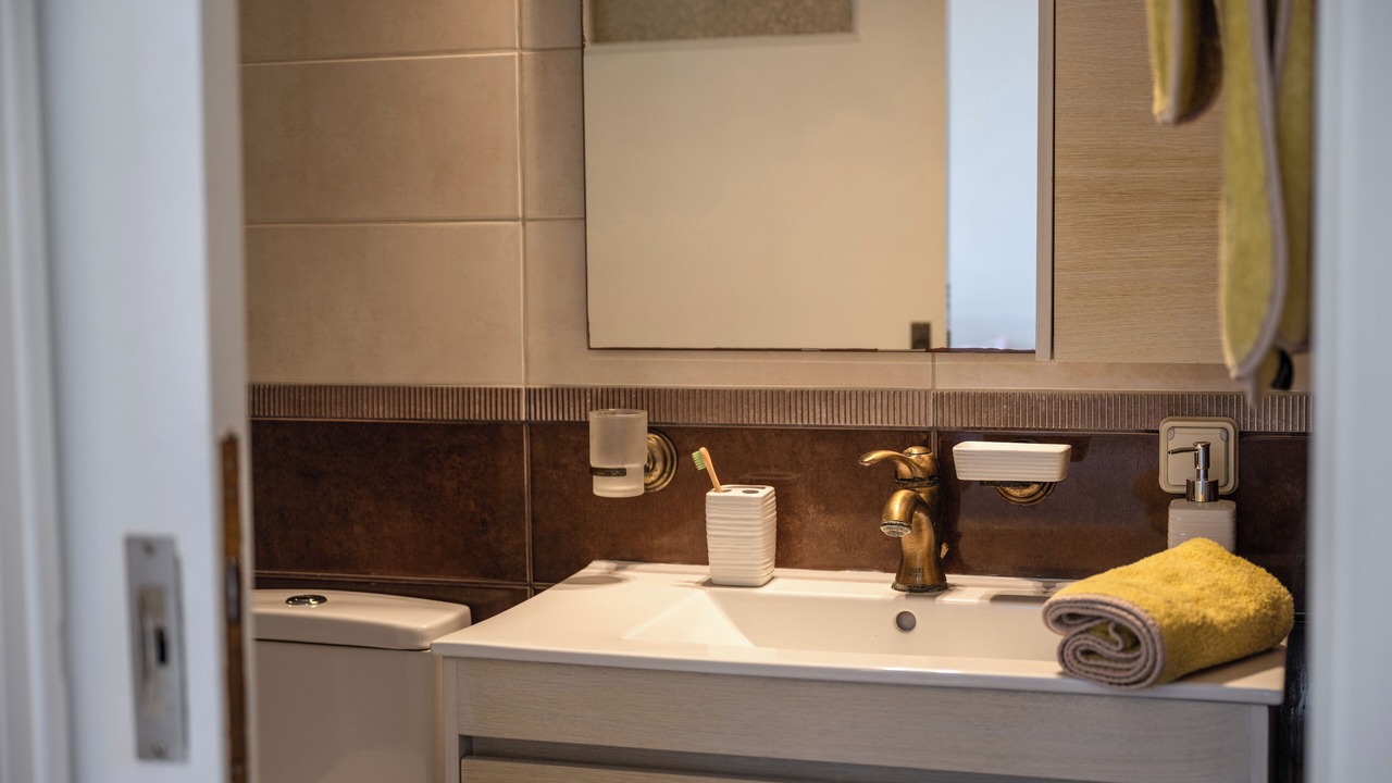 Photo of Bathroom in Lixouri