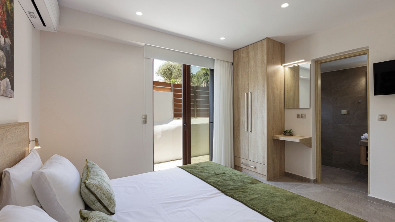 Photo of Bedroom in Monopari