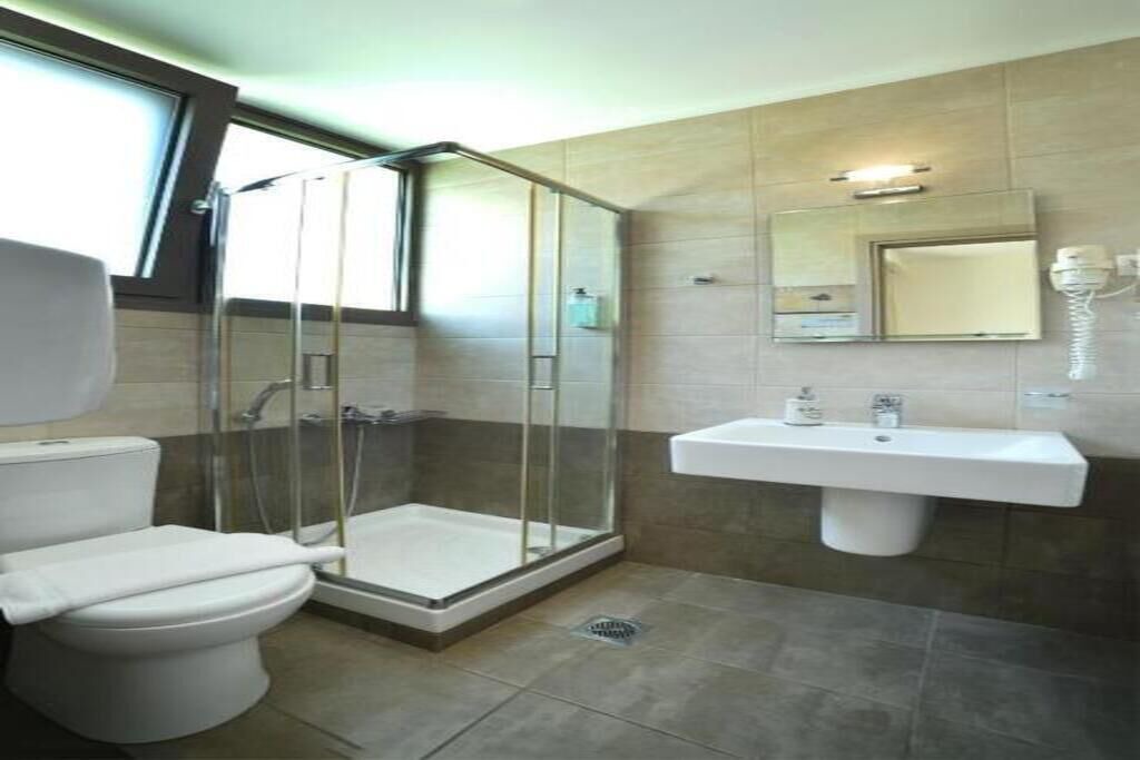Photo of Bathroom in Halepa