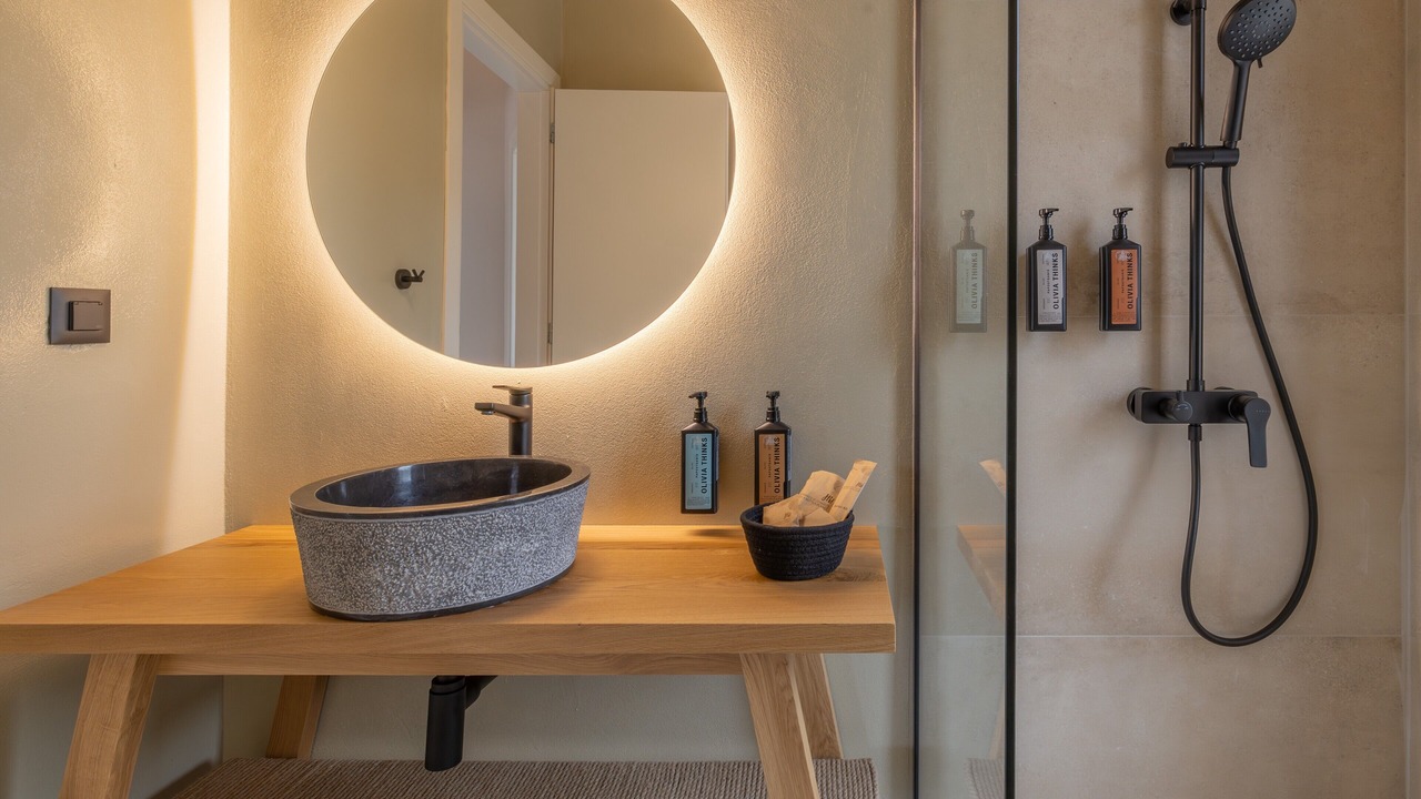 Photo of Bathroom in Tzamarelata