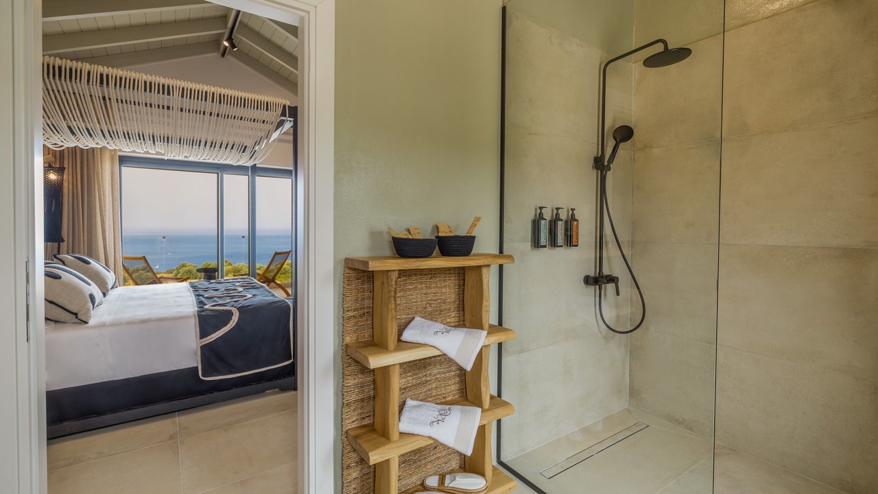 Photo of Bathroom in Tzamarelata