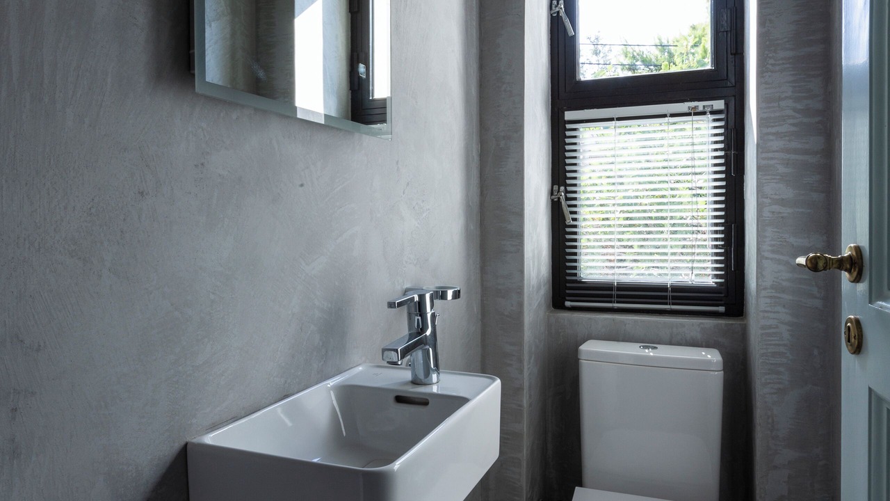 Photo of Bathroom in Vouliagmeni