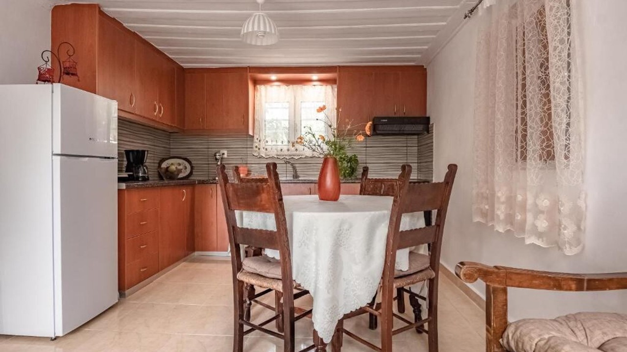 Photo of Kitchen in Armenoi