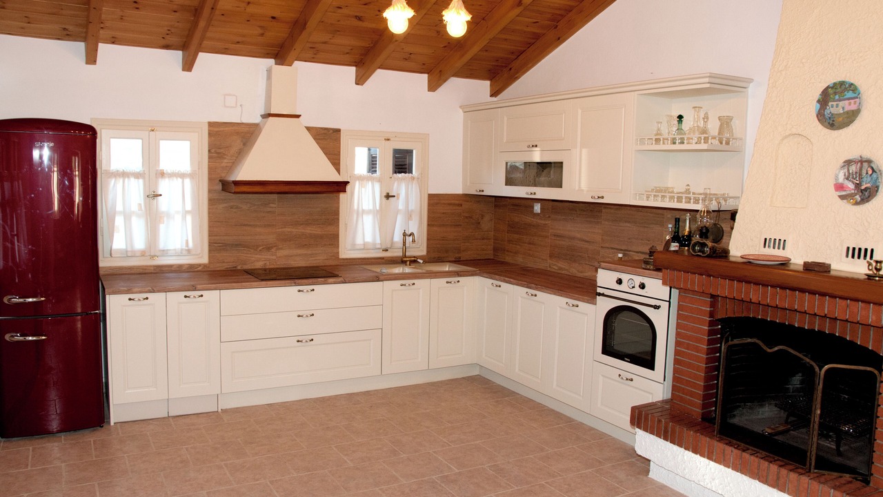 Photo of Kitchen in Kardamyli